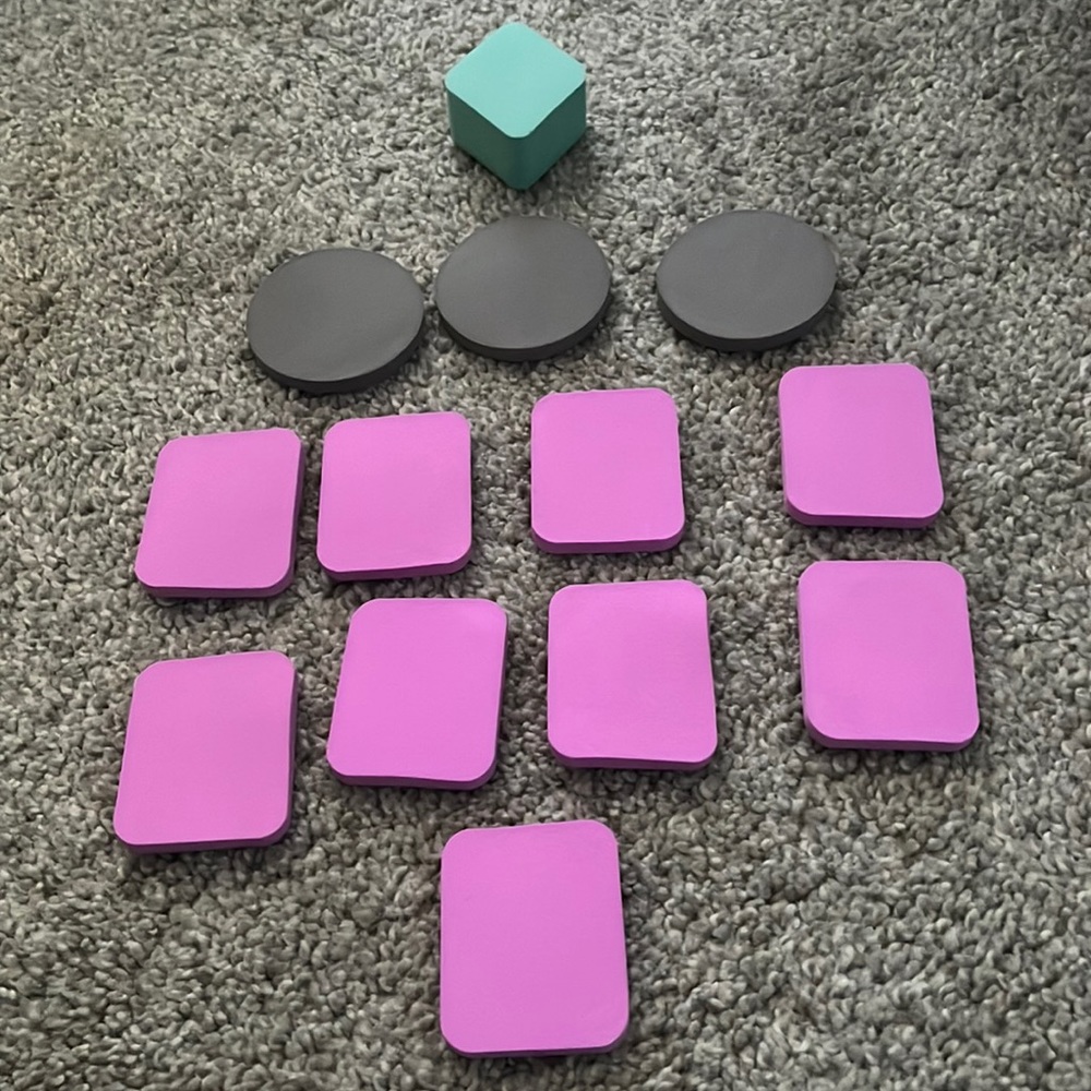 Set of 13 Unused Makeup and Facial Sponges Latex Free, Free with $20 bundle